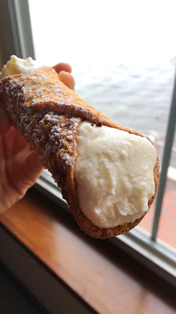 regualr cannoli